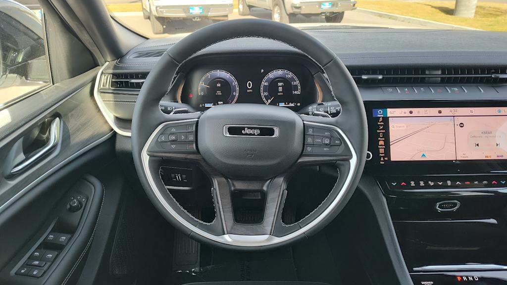 Thumbnail: 2026 Jeep Grand Cherokee - 13