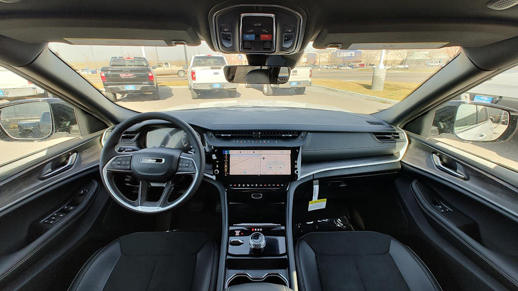 Thumbnail: 2026 Jeep Grand Cherokee - 10