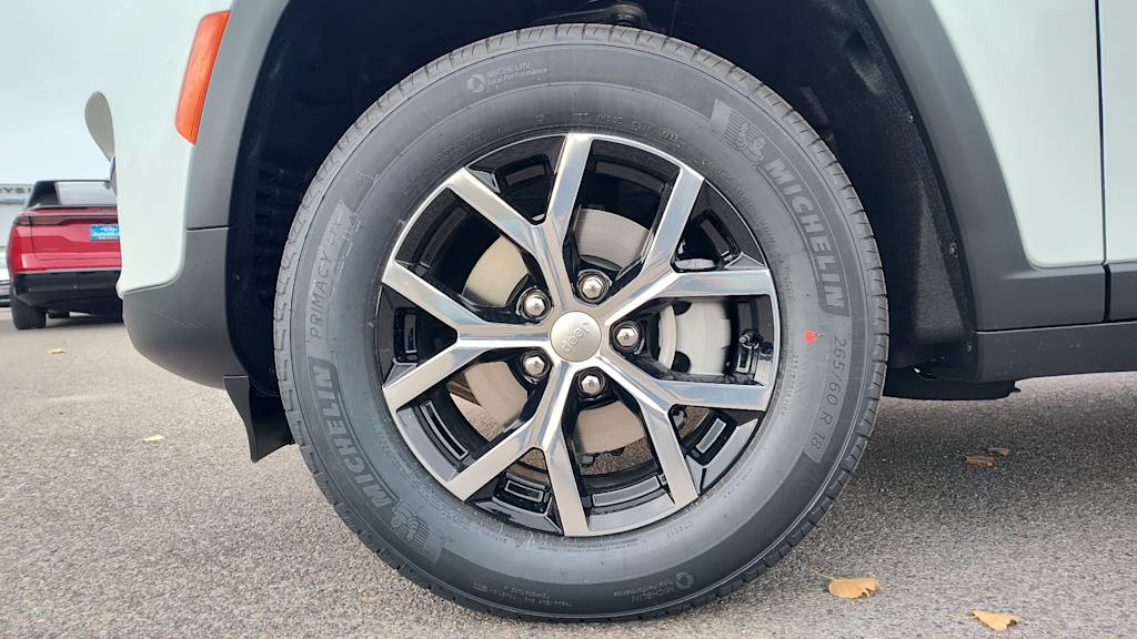 Thumbnail: 2025 Jeep Grand Cherokee - 8