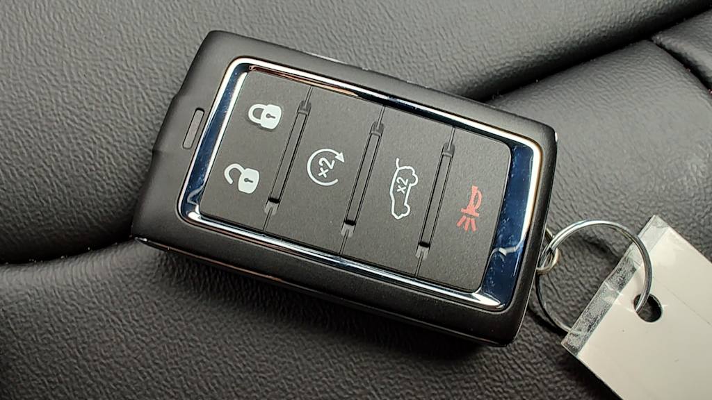 Thumbnail: 2025 Jeep Grand Cherokee - 19