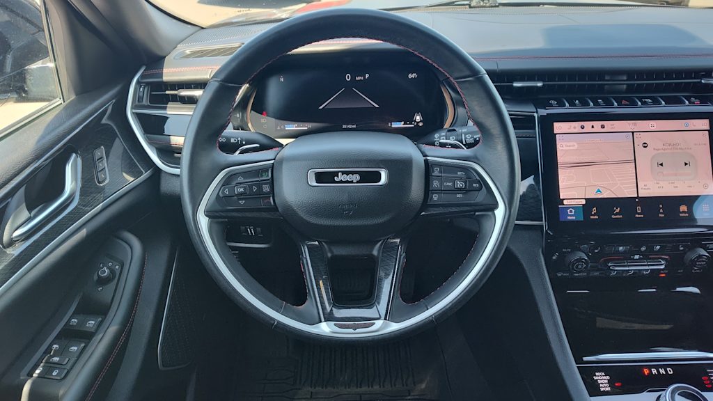 Thumbnail: 2022 Jeep Grand Cherokee - 13