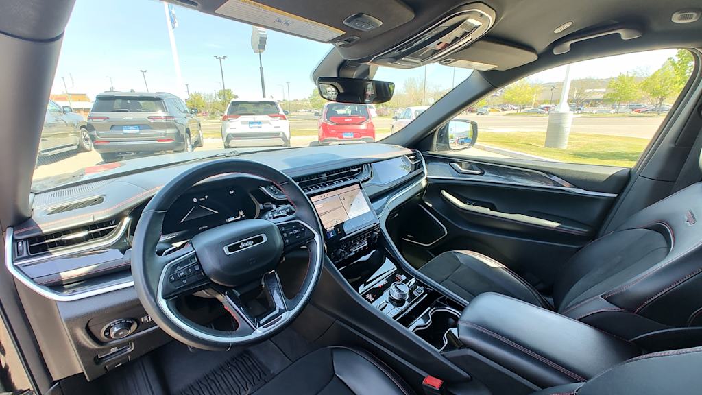 Thumbnail: 2022 Jeep Grand Cherokee - 2