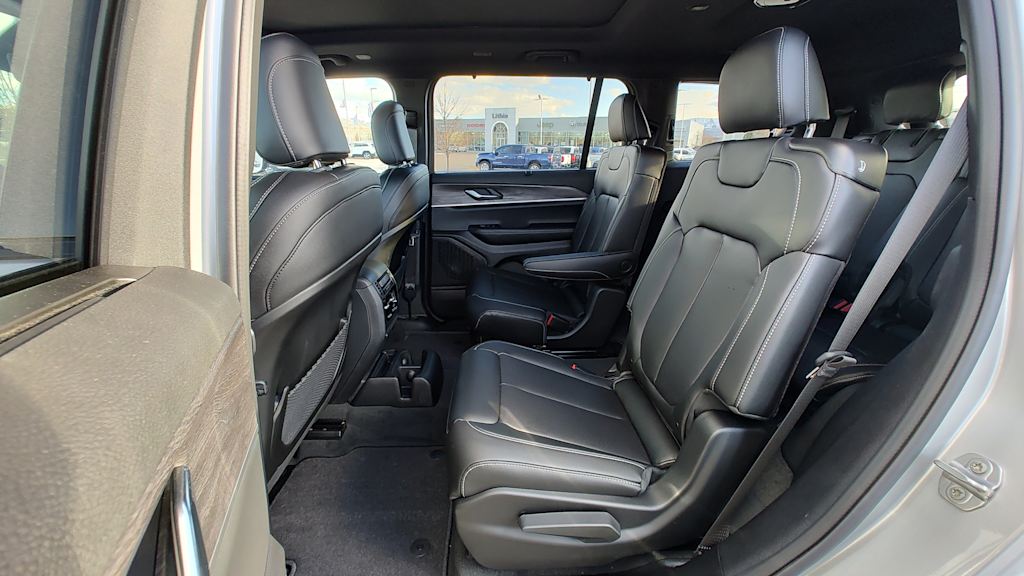 Thumbnail: 2025 Jeep Grand Cherokee L - 20