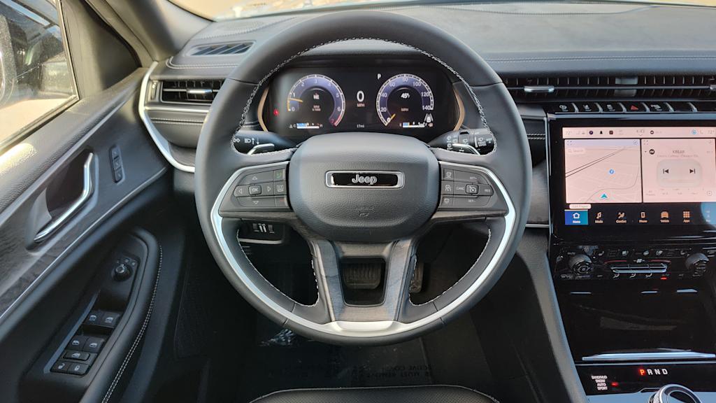 Thumbnail: 2025 Jeep Grand Cherokee L - 13