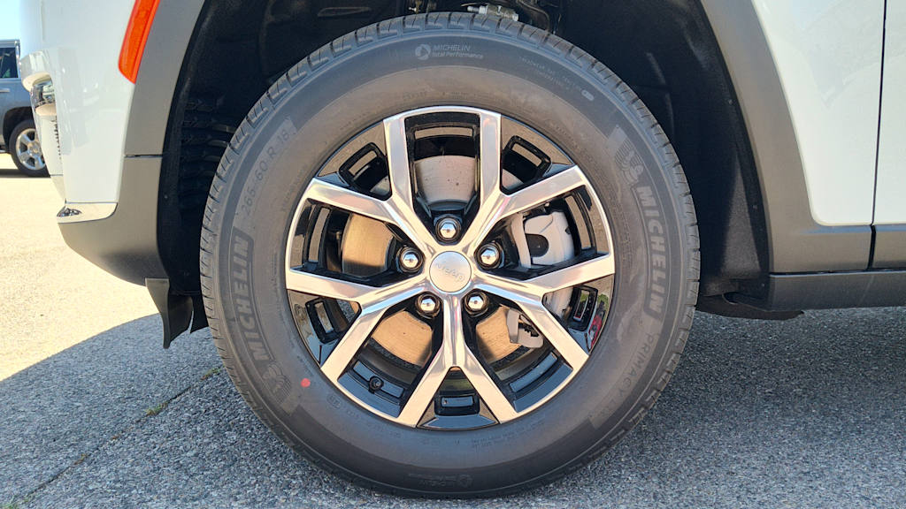 Thumbnail: 2025 Jeep Grand Cherokee L - 8