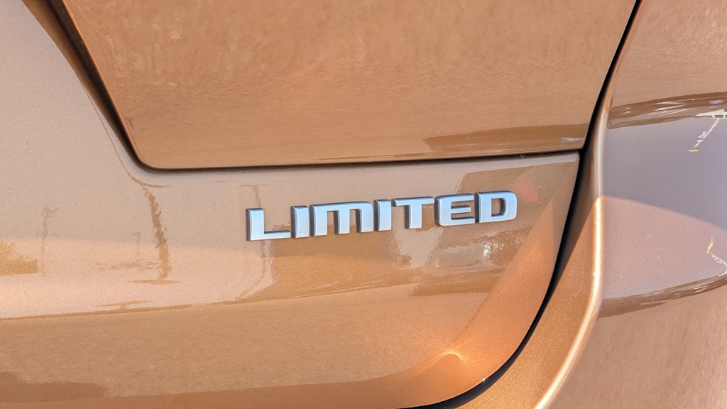 Thumbnail: 2026 Jeep Grand Cherokee L - 24