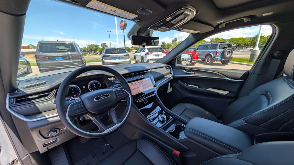 Thumbnail: 2026 Jeep Grand Cherokee L - 2