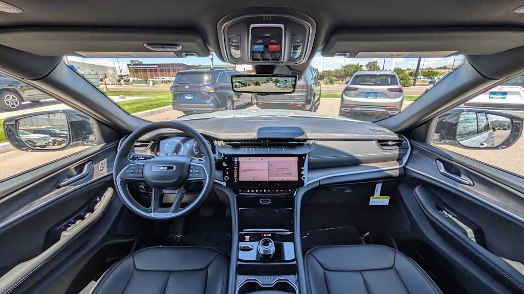Thumbnail: 2026 Jeep Grand Cherokee L - 10