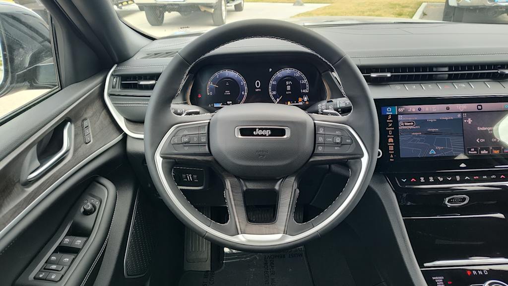 Thumbnail: 2026 Jeep Grand Cherokee L - 14