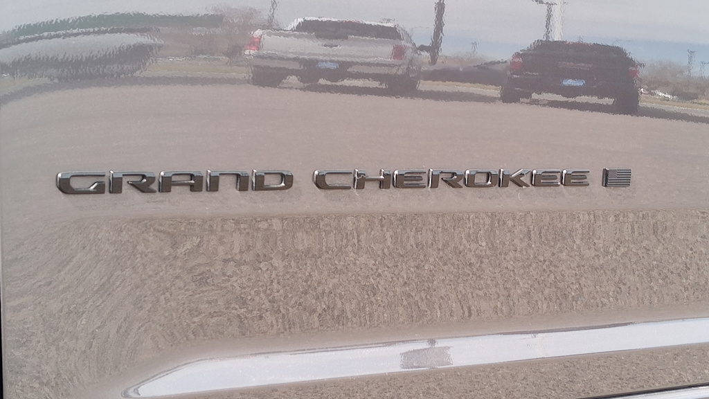Thumbnail: 2026 Jeep Grand Cherokee L - 7