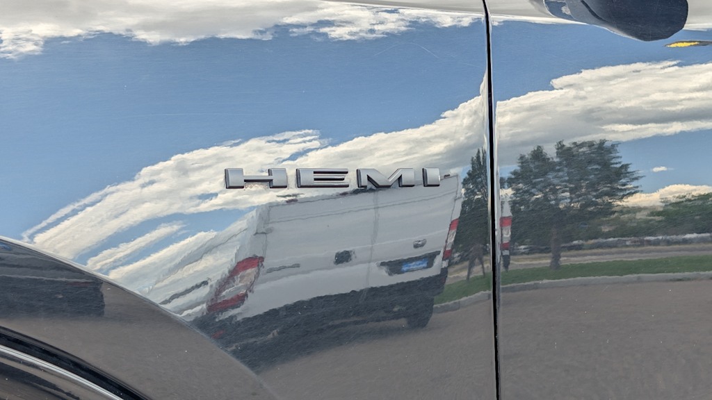Thumbnail: 2022 Dodge Durango - 24
