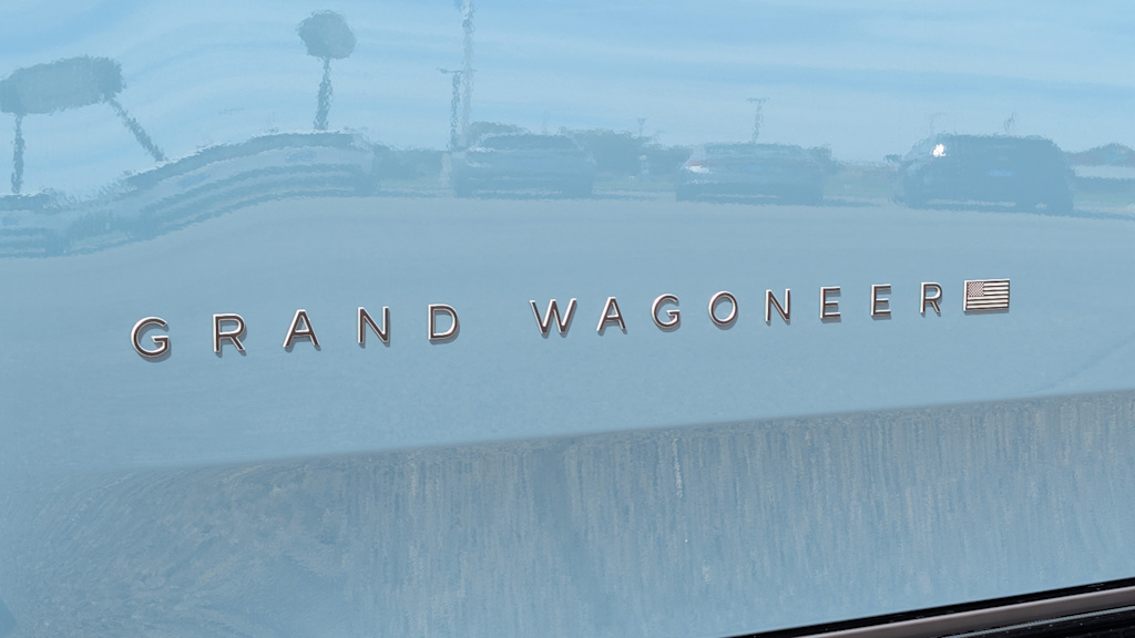 Thumbnail: 2026 Jeep Grand Wagoneer - 7