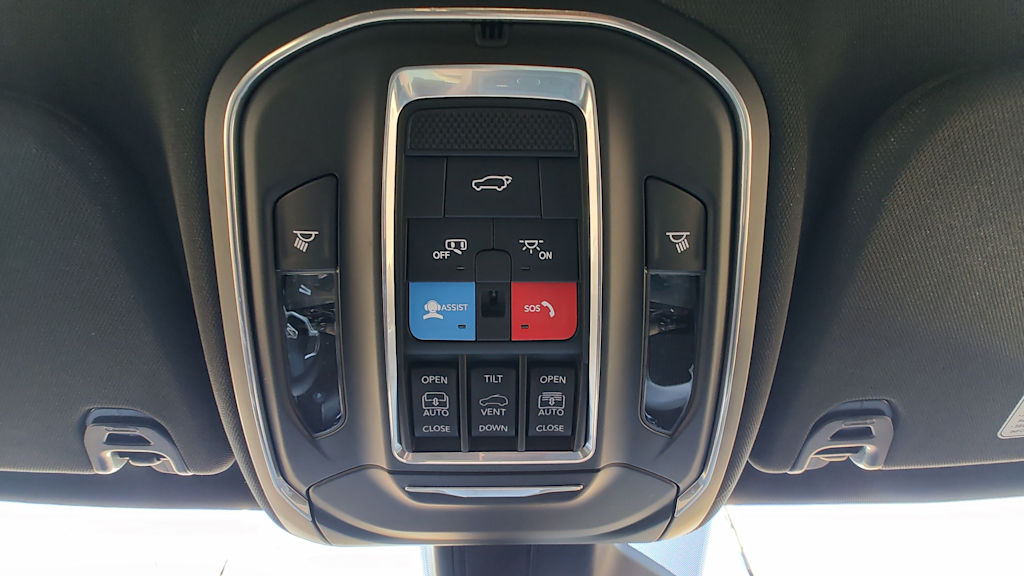 Thumbnail: 2026 Jeep Grand Wagoneer - 22