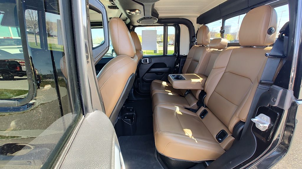Thumbnail: 2020 Jeep Gladiator - 20