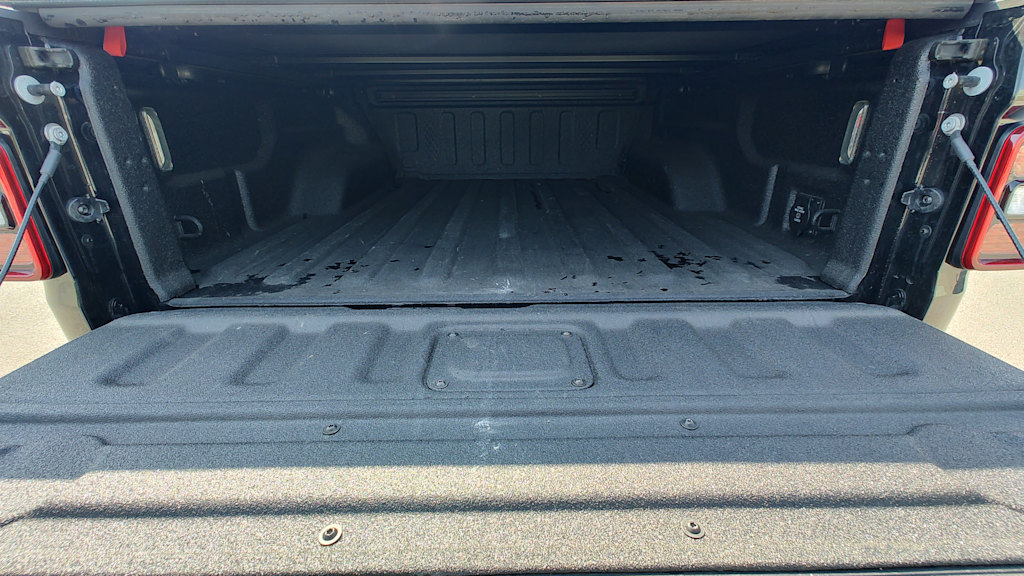 Thumbnail: 2024 Jeep Gladiator - 18