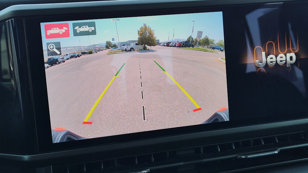 Thumbnail: 2024 Jeep Gladiator - 21