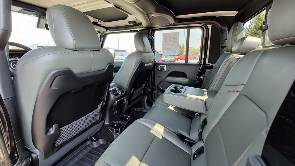 Thumbnail: 2024 Jeep Gladiator - 13