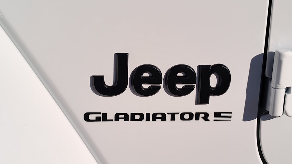Thumbnail: 2026 Jeep Gladiator - 7