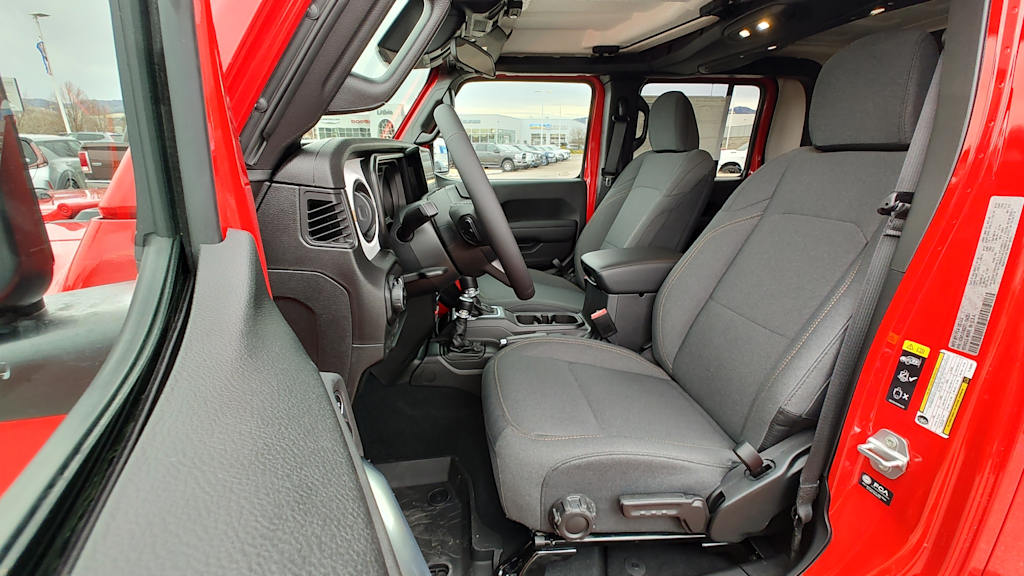 Thumbnail: 2026 Jeep Gladiator - 10