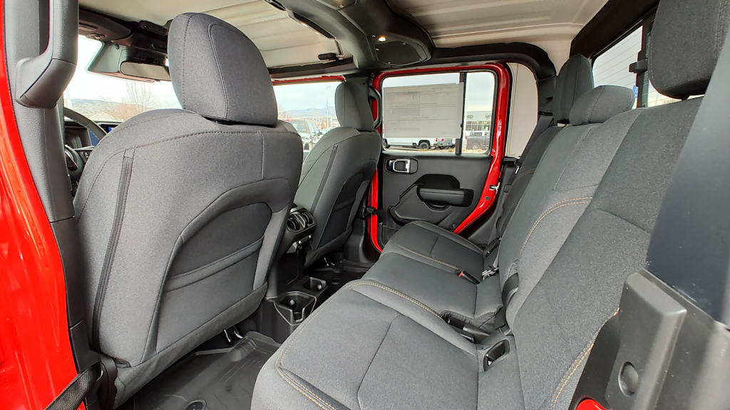 Thumbnail: 2026 Jeep Gladiator - 12