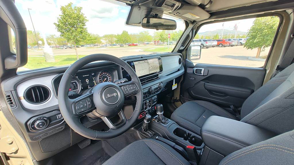 Thumbnail: 2025 Jeep Gladiator - 2