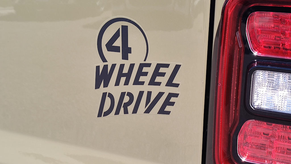 Thumbnail: 2025 Jeep Gladiator - 24