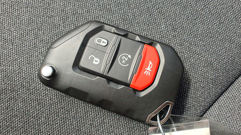 Thumbnail: 2025 Jeep Gladiator - 18