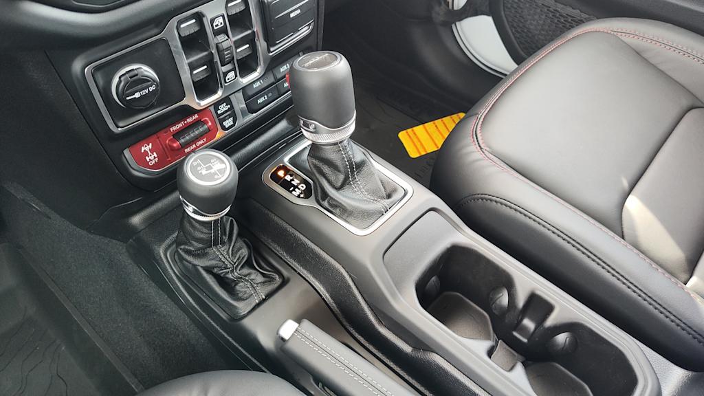 Thumbnail: 2026 Jeep Gladiator - 14