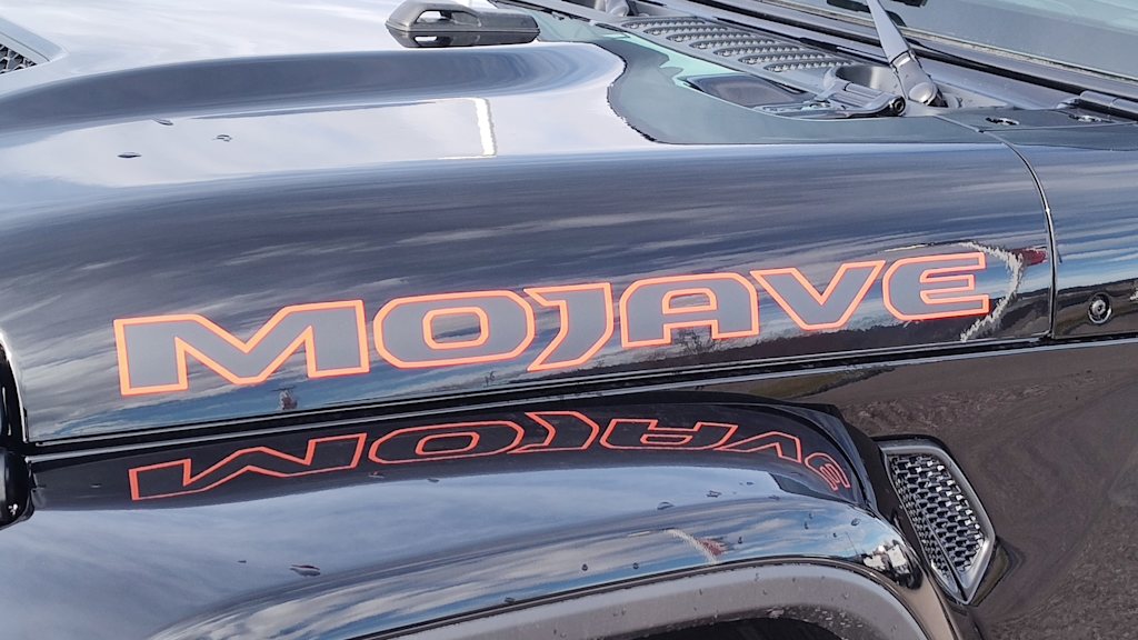 Thumbnail: 2026 Jeep Gladiator - 23