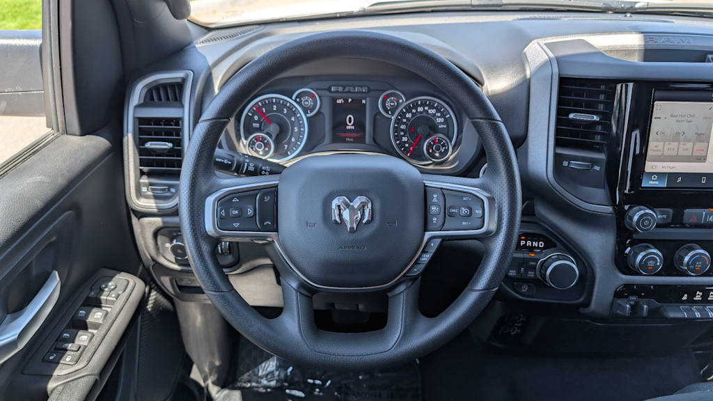 Thumbnail: 2026 RAM 1500 - 13