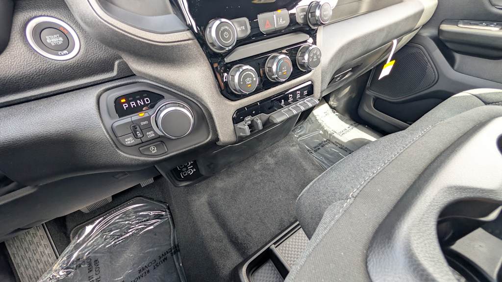 Thumbnail: 2026 RAM 1500 - 15