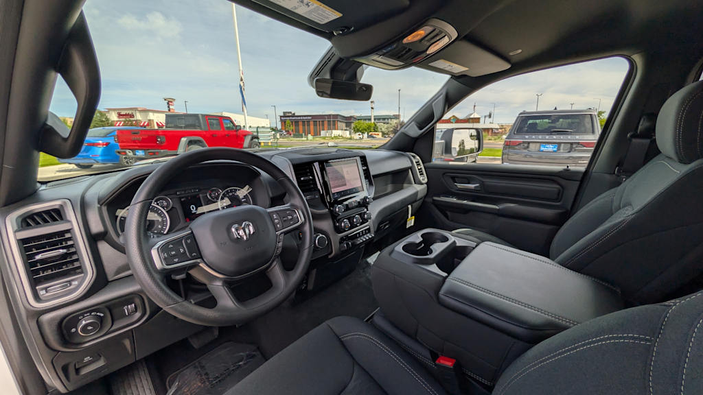 Thumbnail: 2026 RAM 1500 - 2