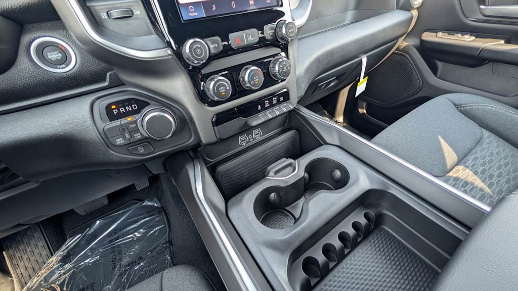 Thumbnail: 2026 RAM 1500 - 15