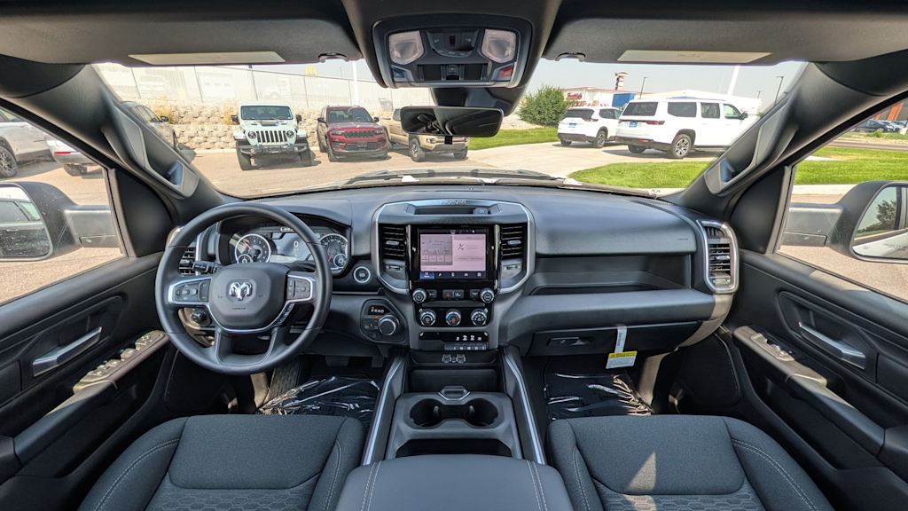 Thumbnail: 2026 RAM 1500 - 10
