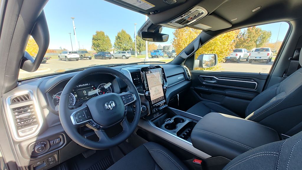 Thumbnail: 2026 RAM 1500 - 2