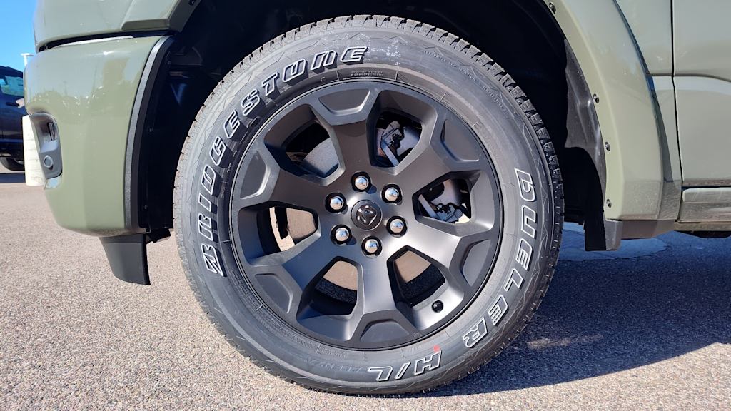 Thumbnail: 2026 RAM 1500 - 8