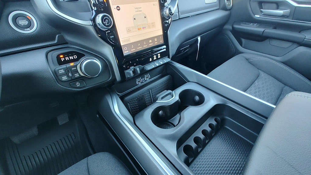 Thumbnail: 2026 RAM 1500 - 14