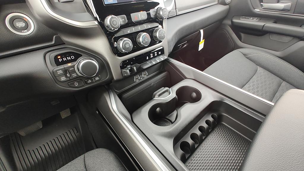 Thumbnail: 2026 RAM 1500 - 15