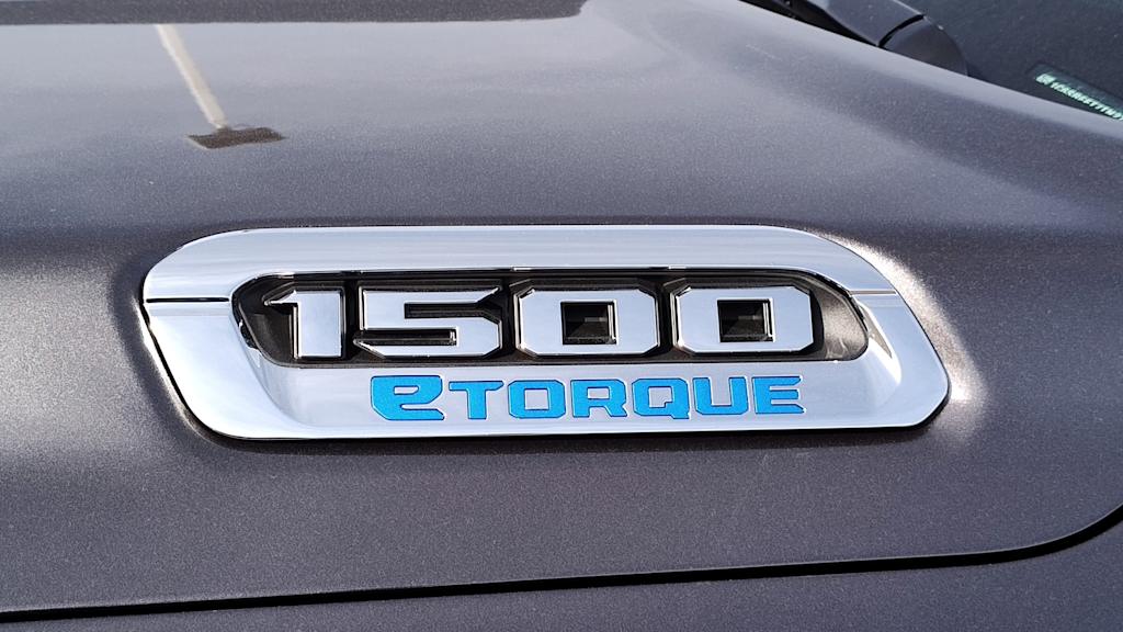 Thumbnail: 2026 RAM 1500 - 7