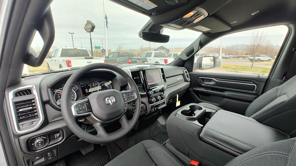 Thumbnail: 2026 RAM 1500 - 2