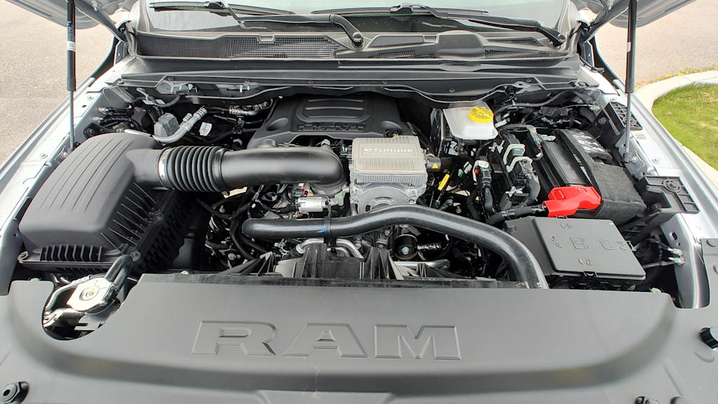 Thumbnail: 2026 RAM 1500 - 9