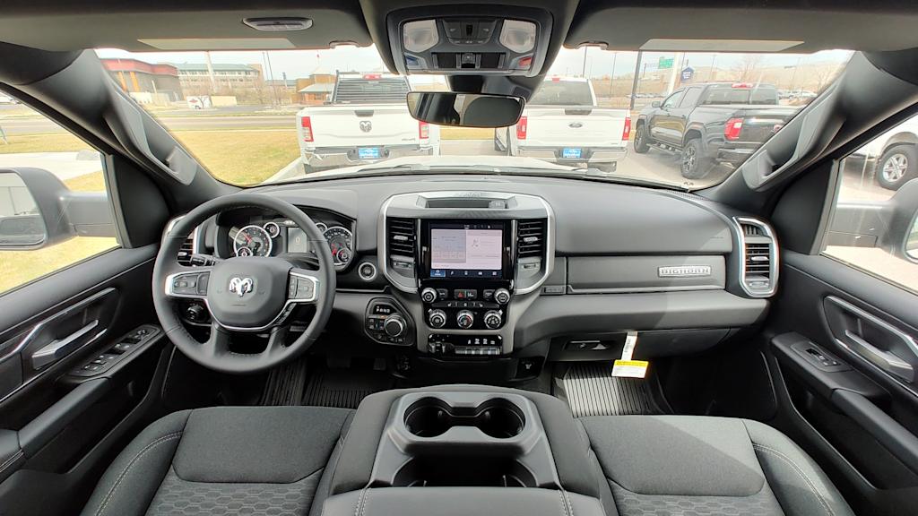 Thumbnail: 2026 RAM 1500 - 10