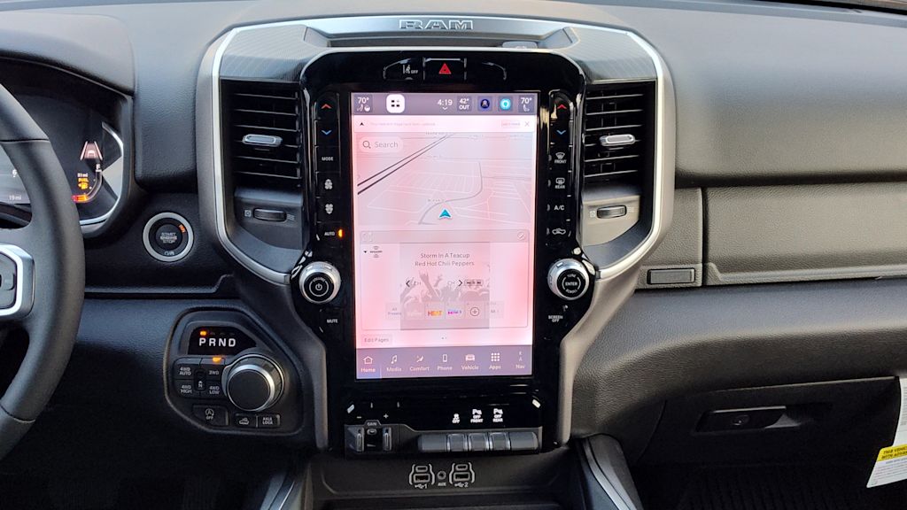 Thumbnail: 2026 RAM 1500 - 14