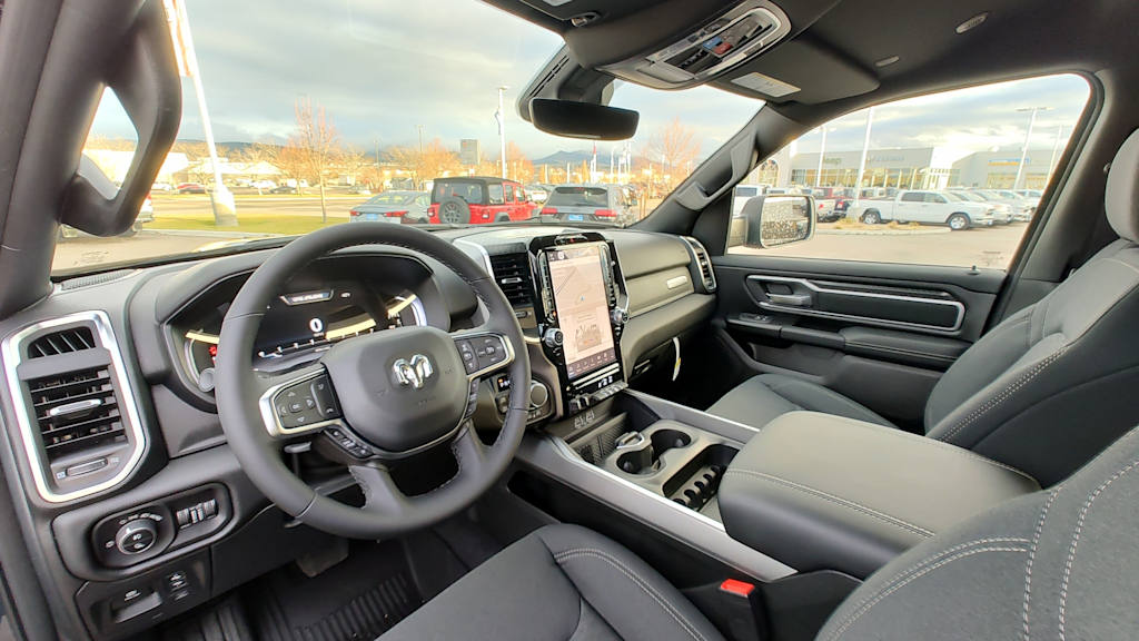 Thumbnail: 2026 RAM 1500 - 2