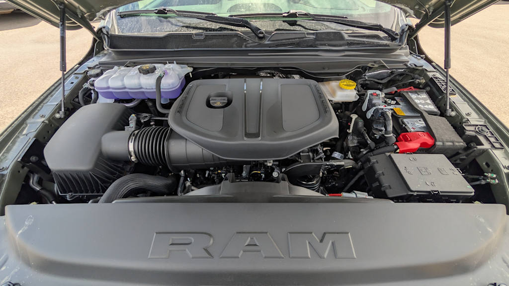 Thumbnail: 2026 RAM 1500 - 9
