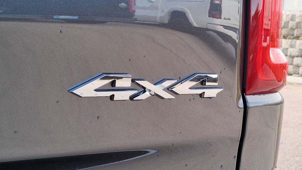 Thumbnail: 2026 RAM 1500 - 25