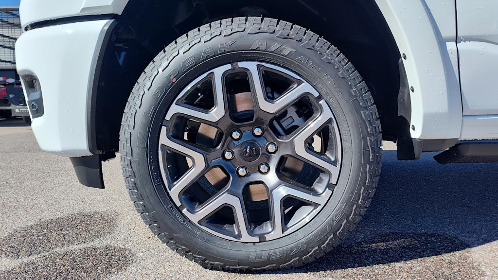 Thumbnail: 2026 RAM 1500 - 7