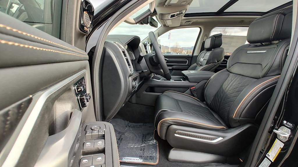 Thumbnail: 2026 RAM 1500 - 11