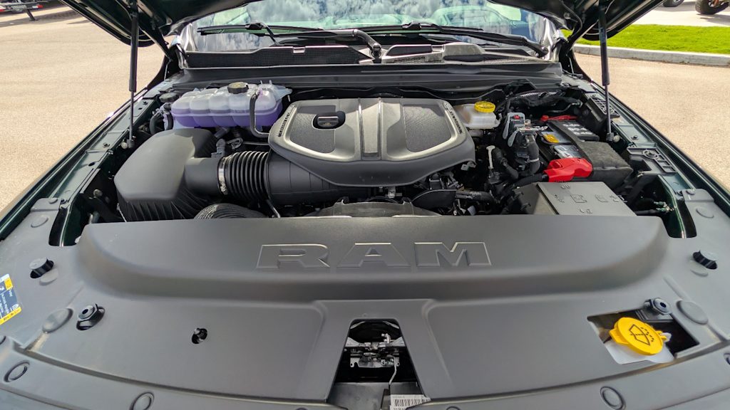 Thumbnail: 2026 RAM 1500 - 9