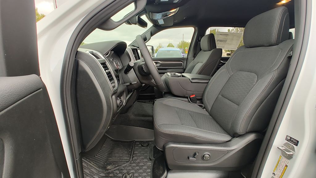 Thumbnail: 2026 RAM 1500 - 11